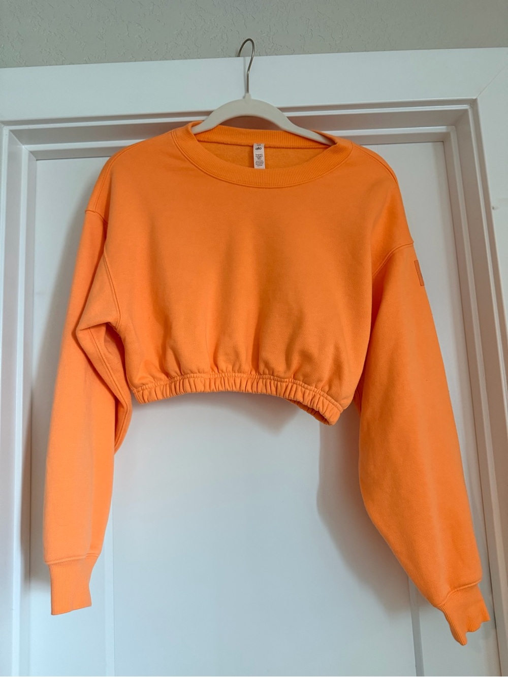 ALO Yoga Devotion Crew Neck Sweatshirt